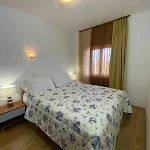 Apartment Aurelia Nova Vas (Porec)