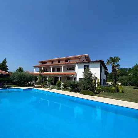 Aurelia Διαμέρισμα *