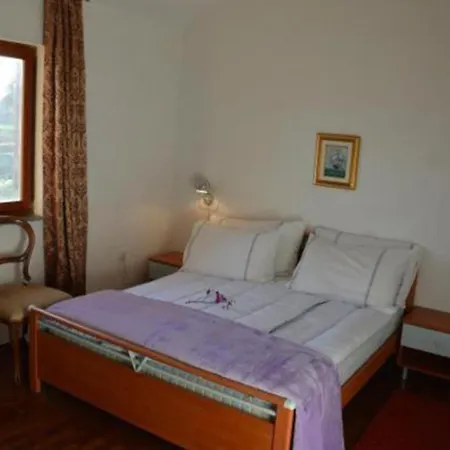 Aurelia Daire Nova Vas (Porec)