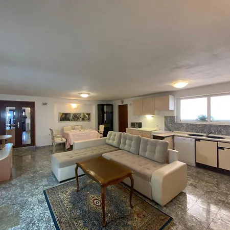 Aurelia Nova Vas (Porec)